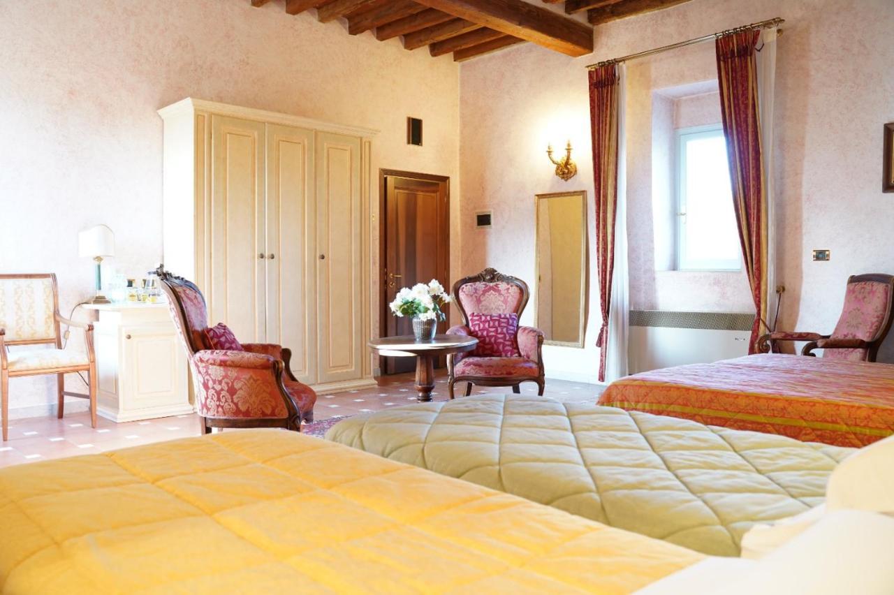 Fantastic Garden - Firenze Nord Hotel เซสโตฟิโอเรนติโน ภายนอก รูปภาพ